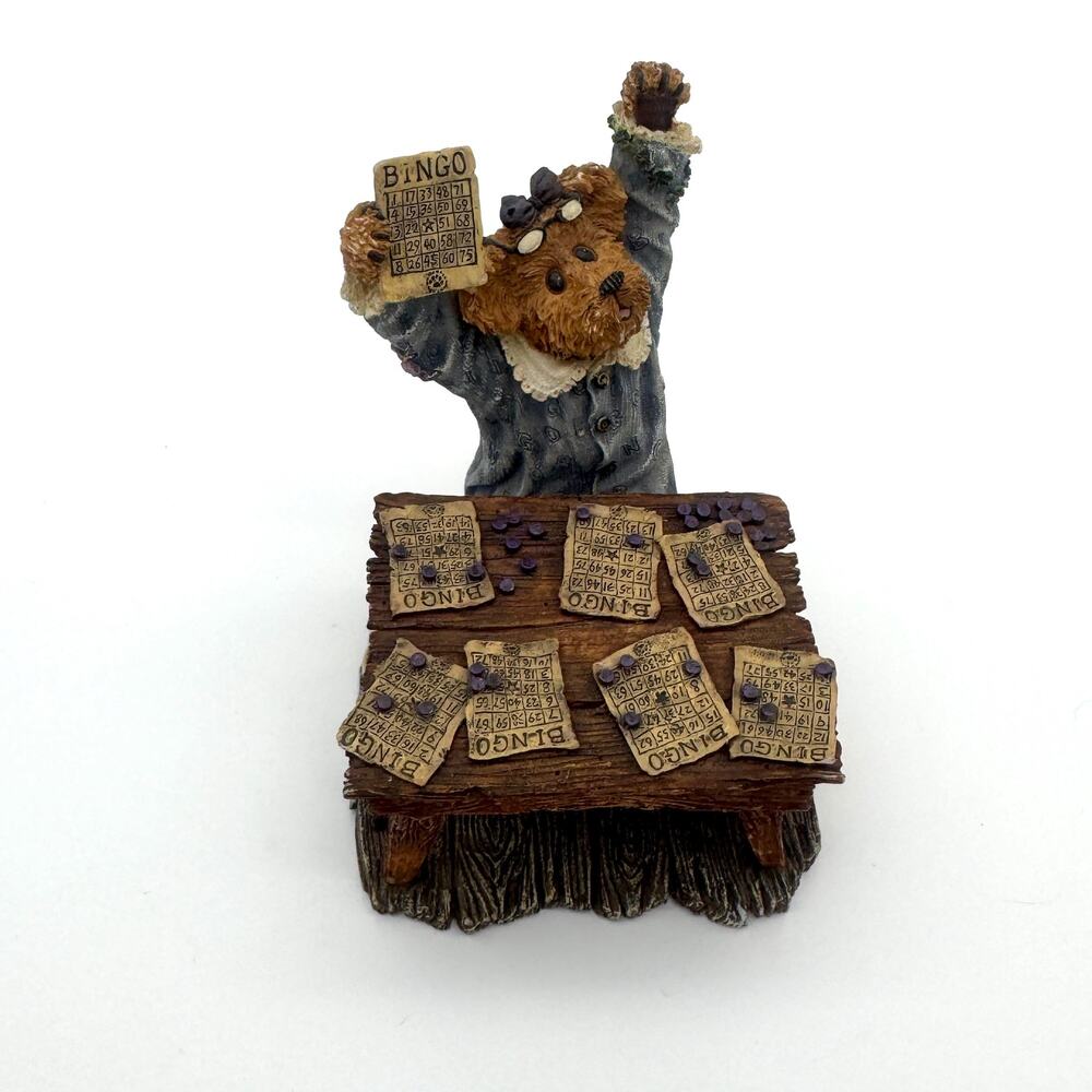 Boyds Bear Bearstone Collection Bessie Winsalot Bingo Figurine